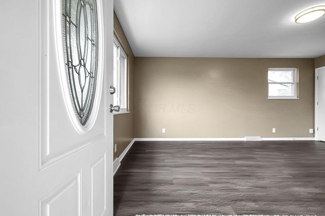 1364 Roberts Place, Columbus, OH 43207