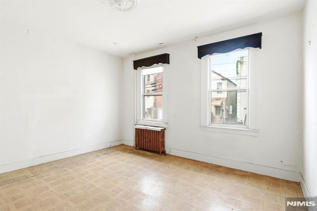 205 Beacon Avenue, Jersey City, NJ 07306