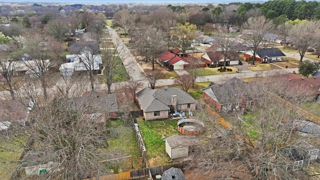 360 Navaho Trail, Conway, AR 72032