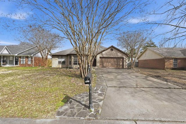 360 Navaho Trail, Conway, AR 72032