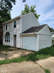 1300 Santa Fe Circle, Jonesboro, AR 72401