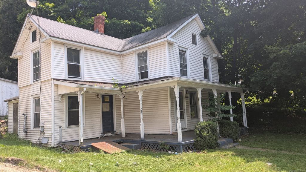 195 Route 163, Montville, CT 06382