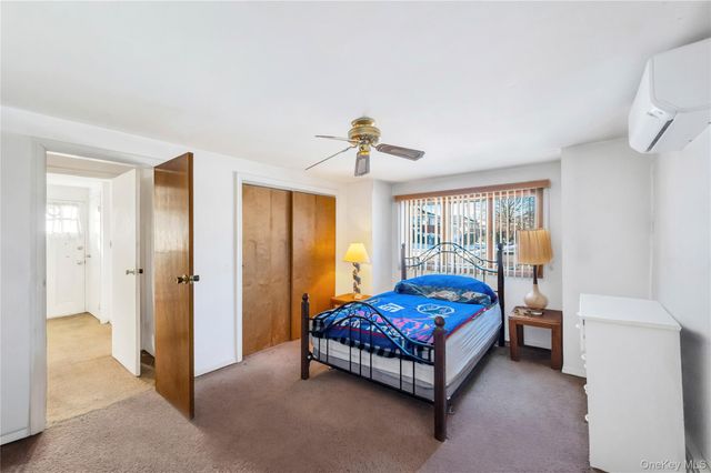 960 Linden Avenue, Westbury, NY 11590