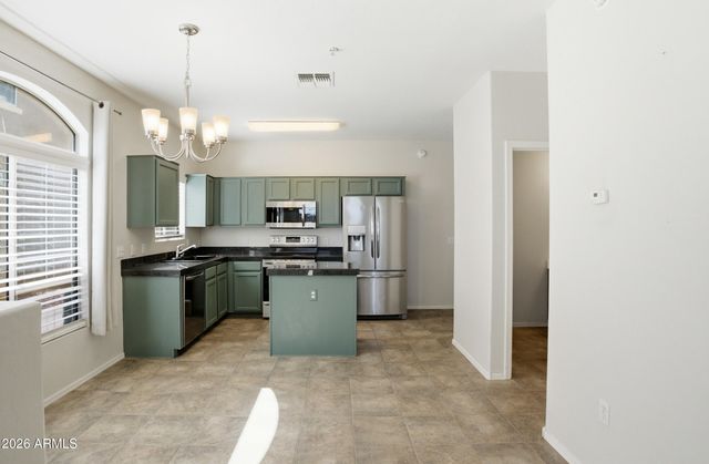 2250 E DEER VALLEY Road 10, Phoenix, AZ 85024