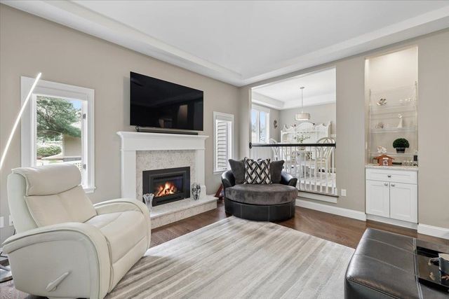 5 Pebble Beach Drive, Bedford, NH 03110