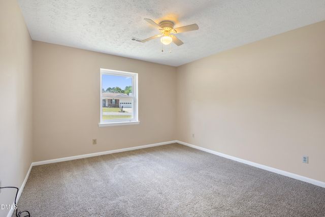 6920 Skyhawk Drive, Fayetteville, NC 28314