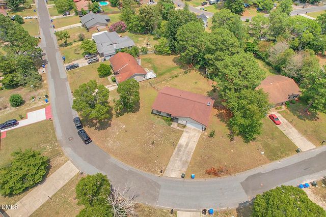 6920 Skyhawk Drive, Fayetteville, NC 28314