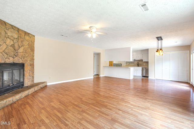 6920 Skyhawk Drive, Fayetteville, NC 28314