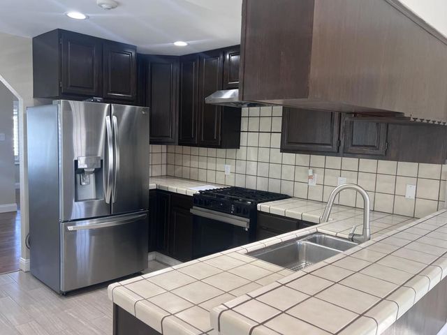 107 Mulberry Avenue, South San Francisco, CA 94080