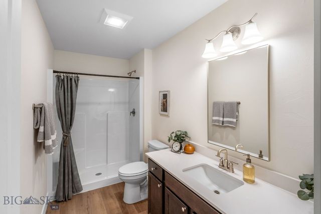 513 Reflector Road, Belgrade, MT 59714