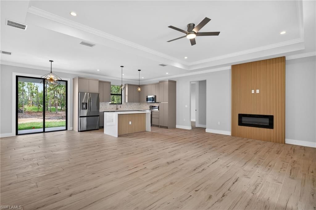 876 DESOTO AVE S, NAPLES, FL 34117 — photo 5
