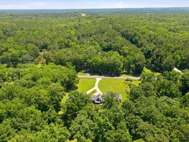 201 Sleepy Creek Road, Macon, GA 31210
