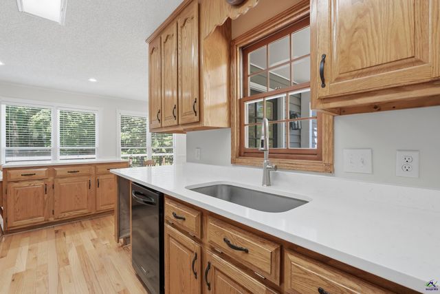 201 Sleepy Creek Road, Macon, GA 31210