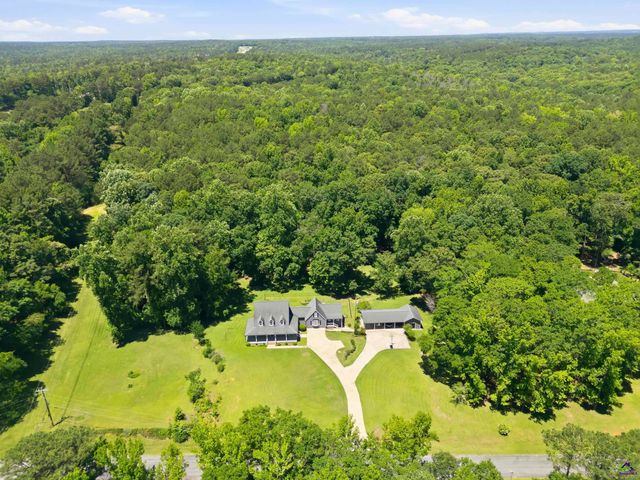 201 Sleepy Creek Road, Macon, GA 31210