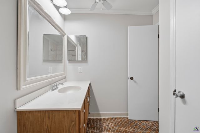 201 Sleepy Creek Road, Macon, GA 31210