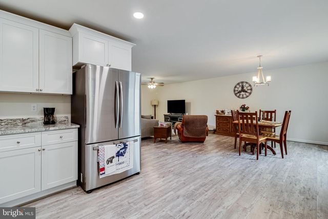 32 PLACID RD, Colonial Beach, VA 22443