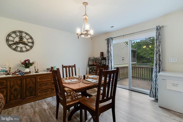 32 PLACID RD, Colonial Beach, VA 22443