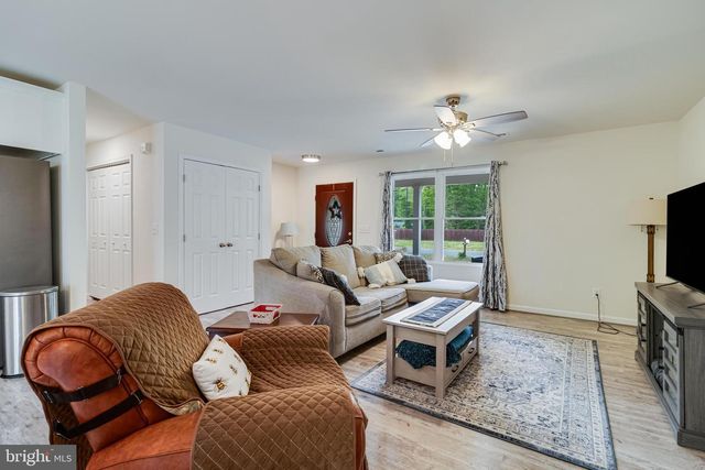 32 PLACID RD, Colonial Beach, VA 22443