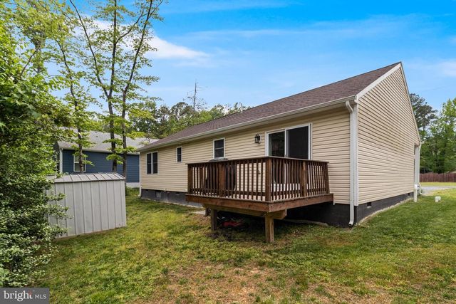 32 PLACID RD, Colonial Beach, VA 22443
