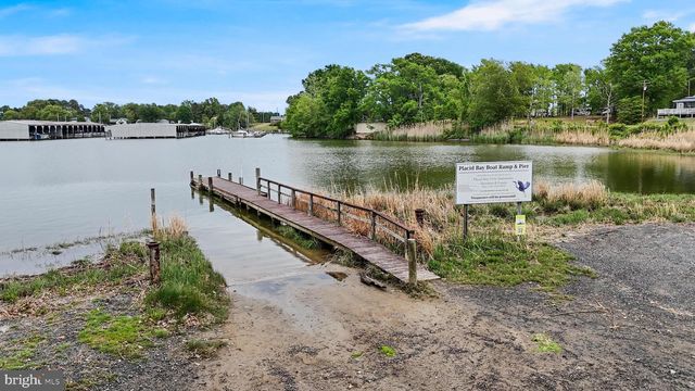 32 PLACID RD, Colonial Beach, VA 22443