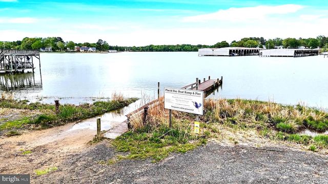32 PLACID RD, Colonial Beach, VA 22443