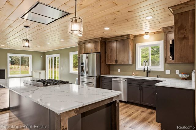 3467 Pebble Creek Drive, Vassar Township, MI 48768