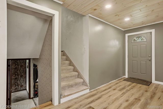 3467 Pebble Creek Drive, Vassar Township, MI 48768