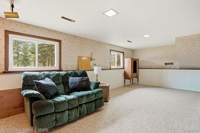 3467 Pebble Creek Drive, Vassar Township, MI 48768