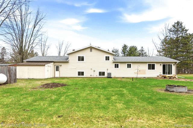 3467 Pebble Creek Drive, Vassar Township, MI 48768