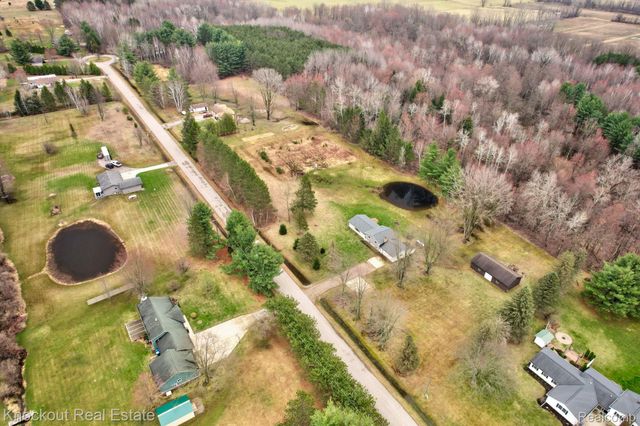 3467 Pebble Creek Drive, Vassar Township, MI 48768