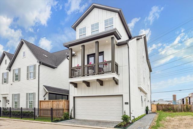 1008 Golden Nectar, Houston, TX 77008