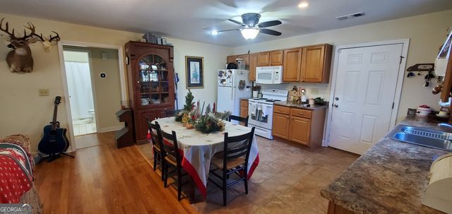 147 Brannen Landing Road, Midville, GA 30441