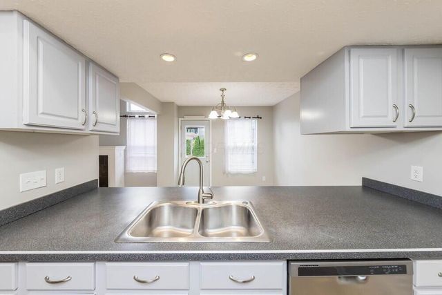 2439 Sutter Parkway, Dublin, OH 43016