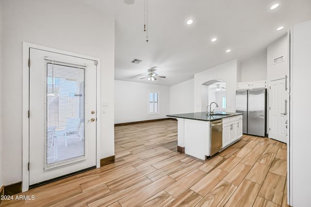 4436 E Mountain Sage Drive, Phoenix, AZ 85044