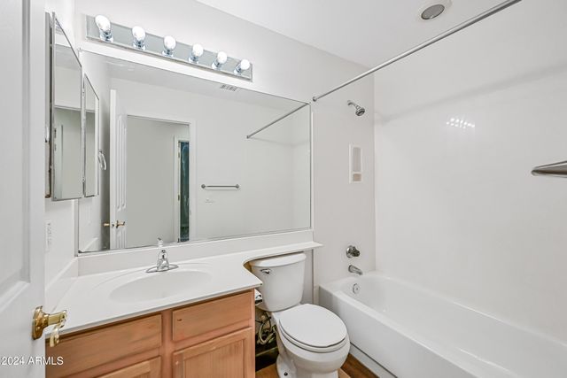 4436 E Mountain Sage Drive, Phoenix, AZ 85044