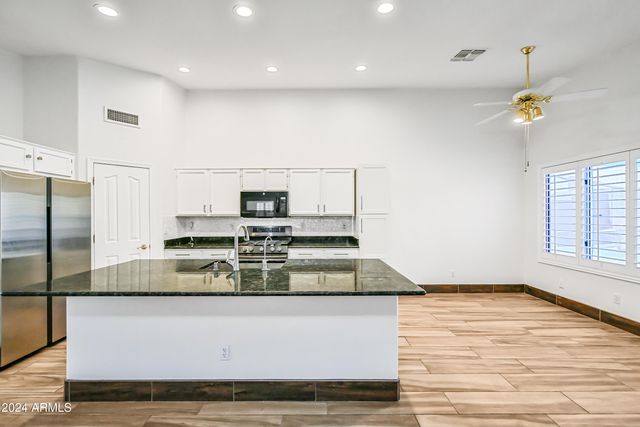 4436 E Mountain Sage Drive, Phoenix, AZ 85044