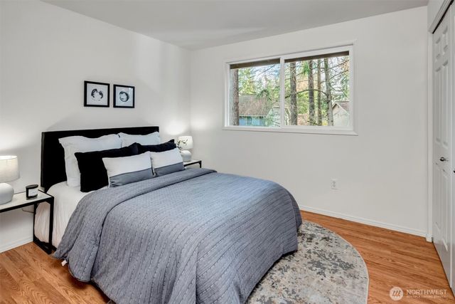 11725 NE 102nd Place, Kirkland, WA 98033