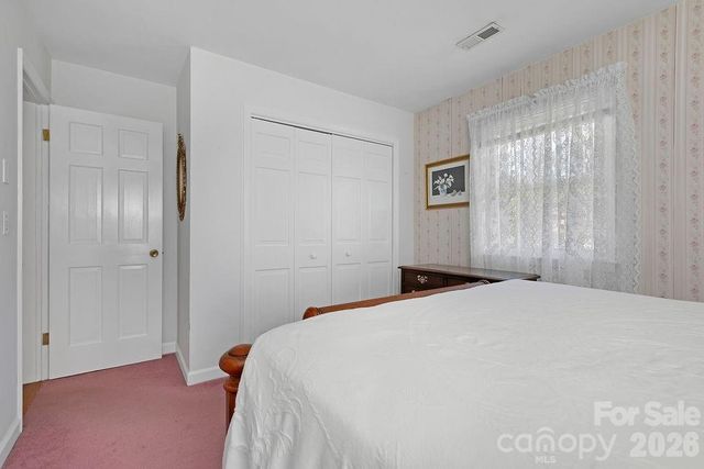 1482 Island Ford Road, Brevard, NC 28712