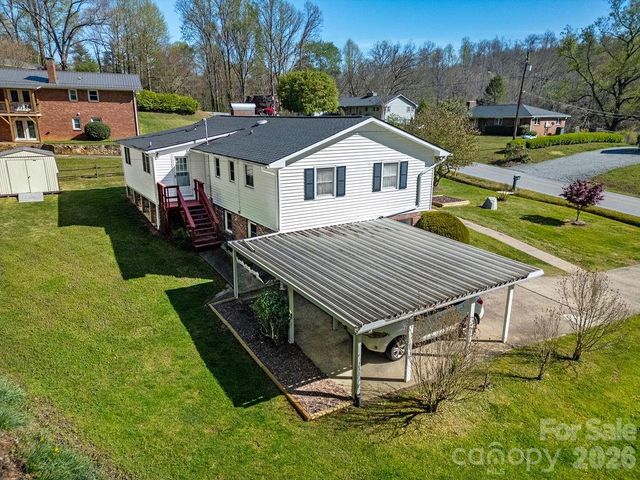 1482 Island Ford Road, Brevard, NC 28712