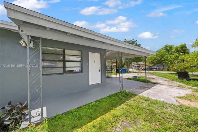 1344 NW 7th Ter, Fort Lauderdale, FL 33311
