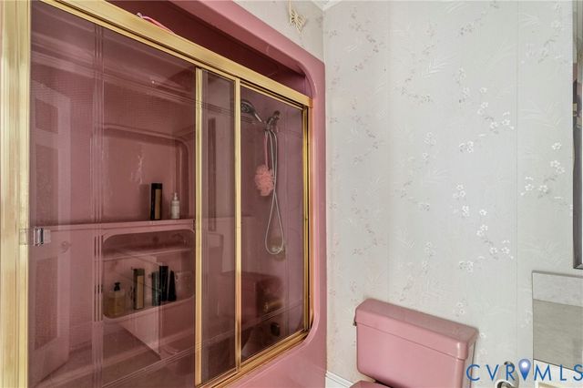 353 Farmers Dell Ln, Deltaville, VA 23043