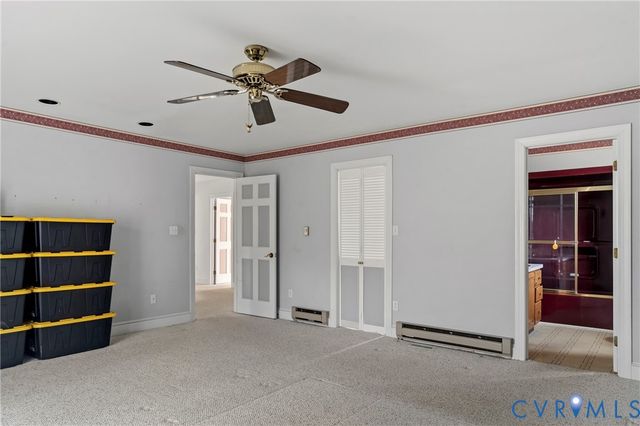 353 Farmers Dell Ln, Deltaville, VA 23043