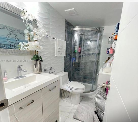 2641 N Flamingo Rd 1505N, Sunrise, FL 33323