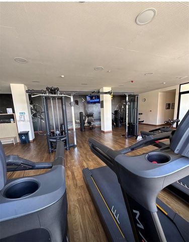 2641 N Flamingo Rd 1505N, Sunrise, FL 33323