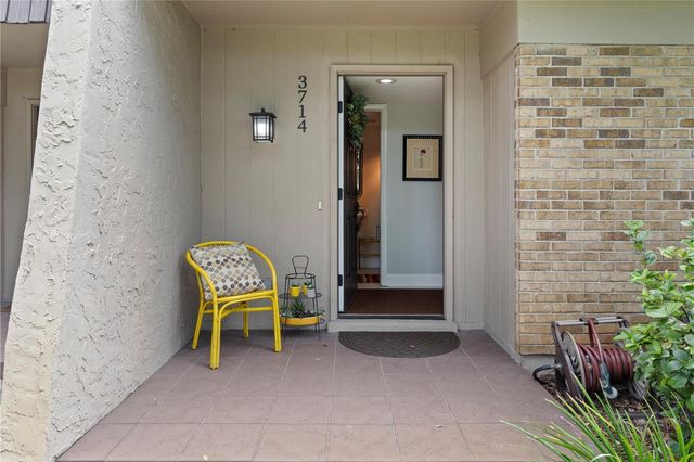 3714 CARROLLBROOK ROAD, Tampa, FL 33618