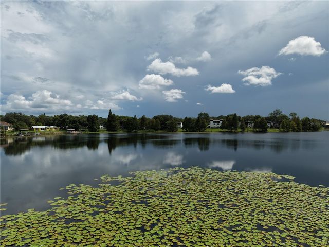 3714 CARROLLBROOK ROAD, Tampa, FL 33618