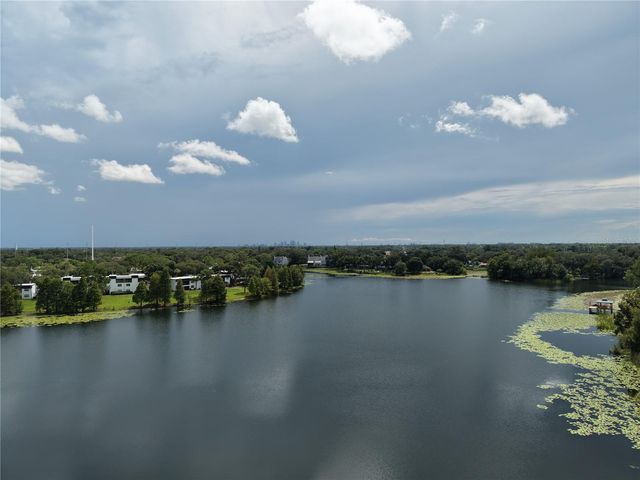 3714 CARROLLBROOK ROAD, Tampa, FL 33618