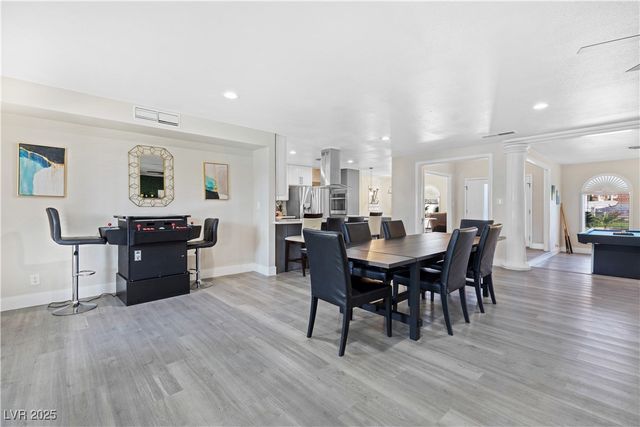 3784 Pama Lane, Las Vegas, NV 89120