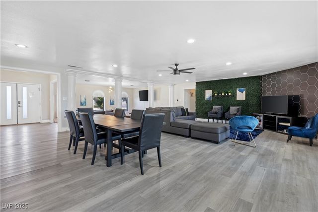 3784 Pama Lane, Las Vegas, NV 89120