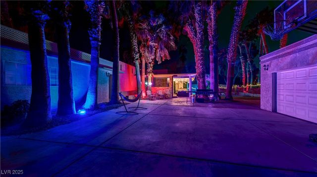 3784 Pama Lane, Las Vegas, NV 89120